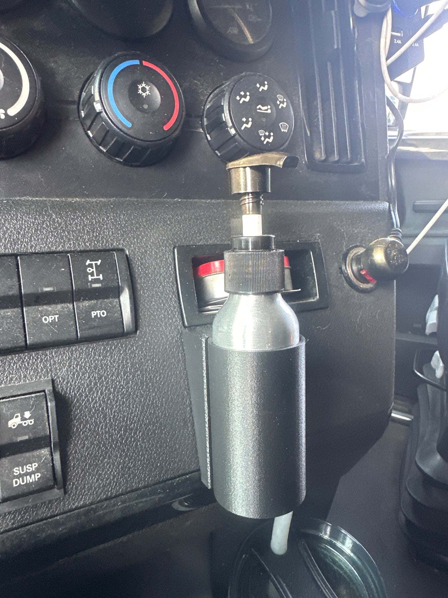 Hand sanitizer mount